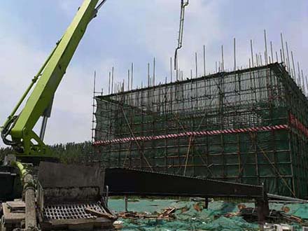 耐熱混凝土泵送現場